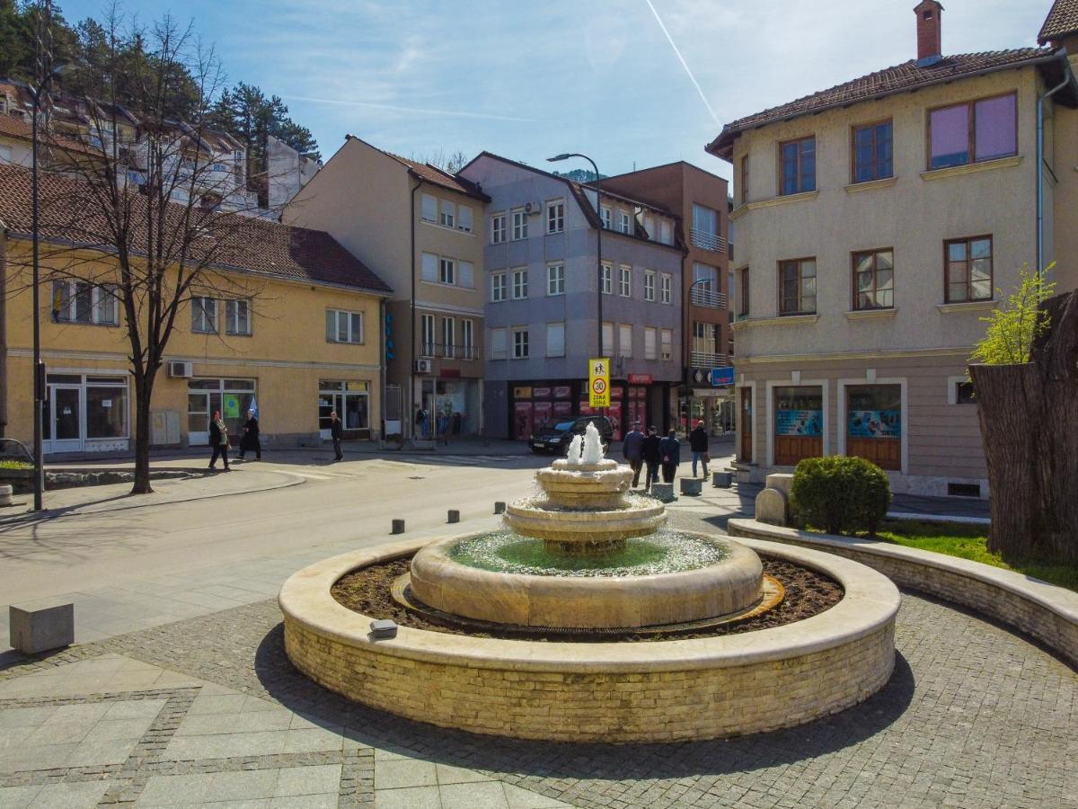 Central Apartment Konjic Buitenkant foto